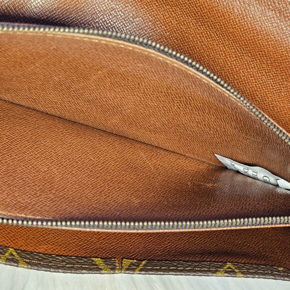 LV `Monogram Flap Porte Tresor Wallet - Picture 12 of 17